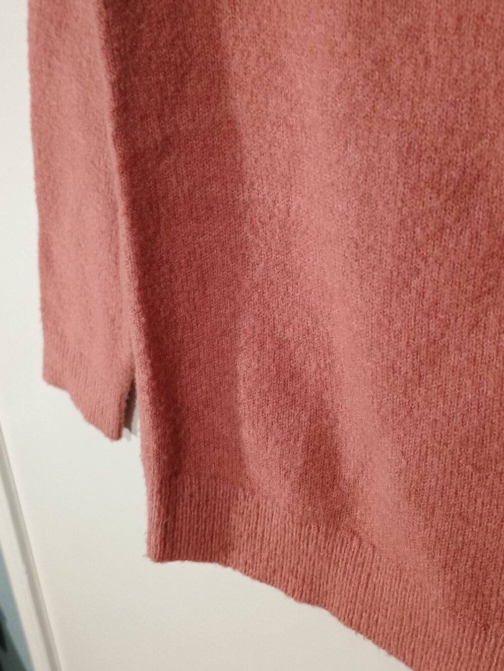 Nordstrom Girls Pink Sequin Embellished Sweater Size L 10/12 - Picture 5 of 8